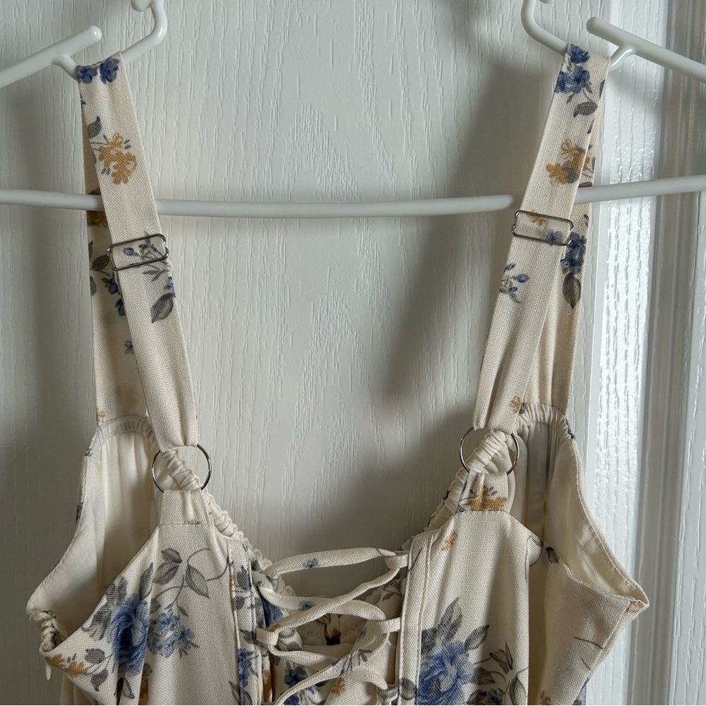 Josephine Periwinkle Floral Dress - Picture 9 of 16
